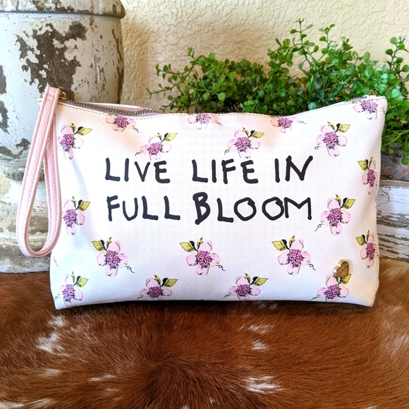 Betsey Johnson Handbags - Vtg Betsey Johnson Live Life in Bloom Cosmetic Bag